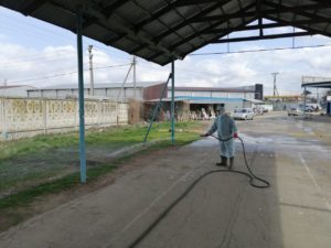 На территории ярмарки "Дары Кубани" проведена дезинфекция