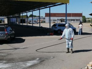 На территории ярмарки в Белореченском районе проведена обработка торговых площадей